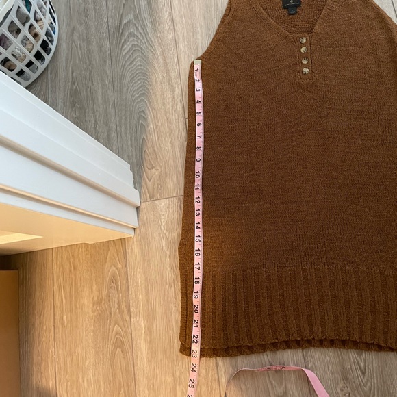 Knitted brown dress coverup - Picture 6 of 9